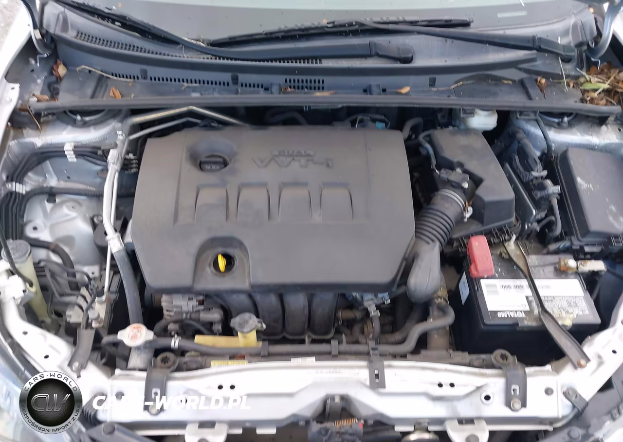 2017 Toyota Corolla Le VIN:5YFBURHE2HP736229 - 10