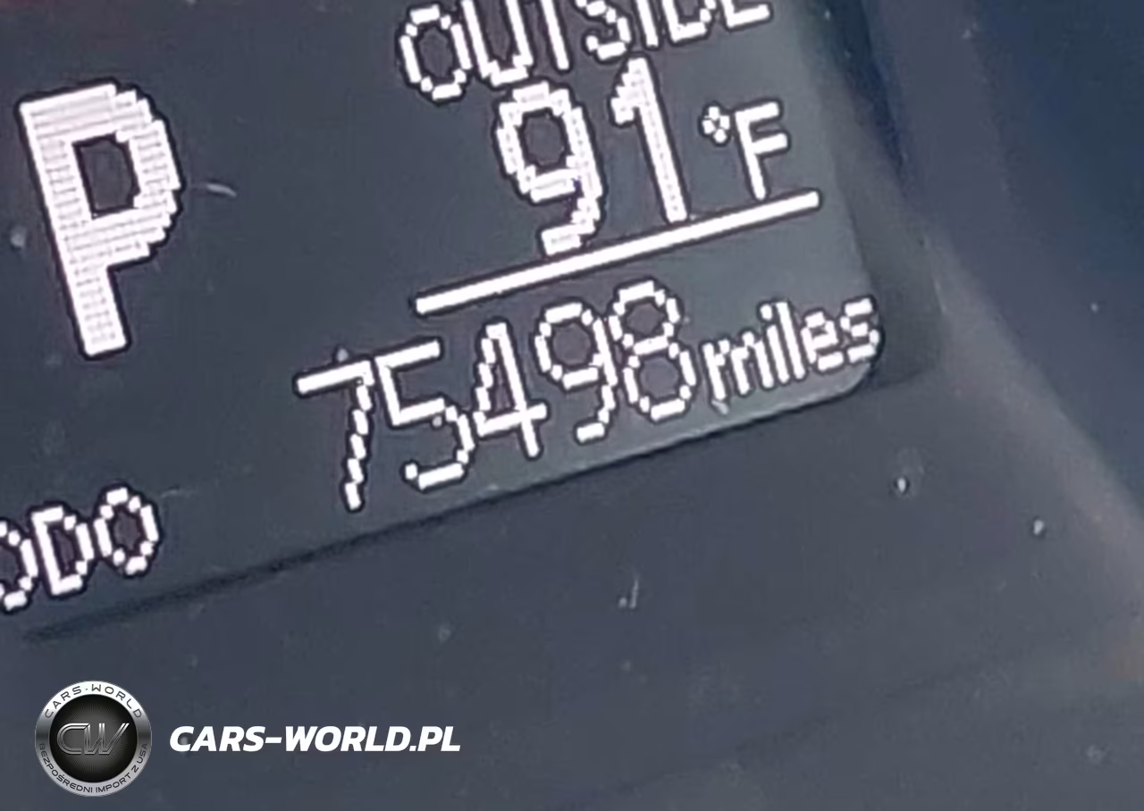 2017 Toyota Corolla Le VIN:5YFBURHE2HP736229 - 14