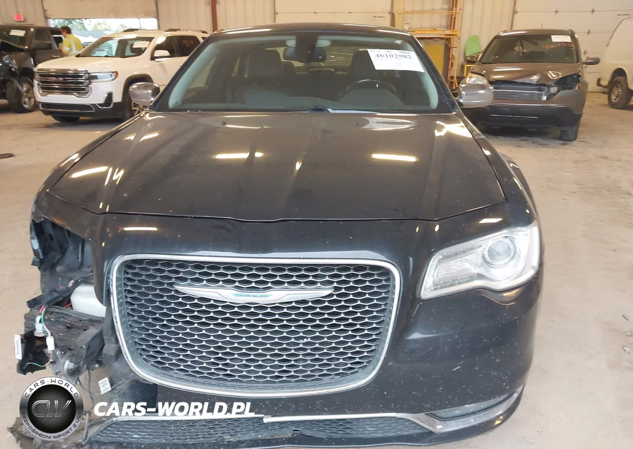 2015 Chrysler 300C Awd VIN:2C3CCAKG8FH736410 - 12