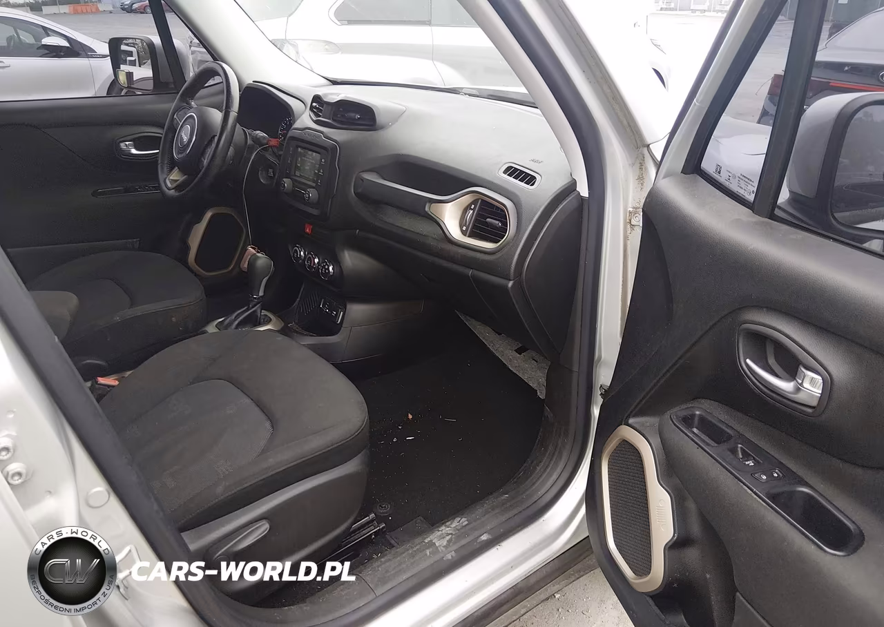 2016 Jeep Renegade Latitude VIN:ZACCJABT9GPC64507 - 5