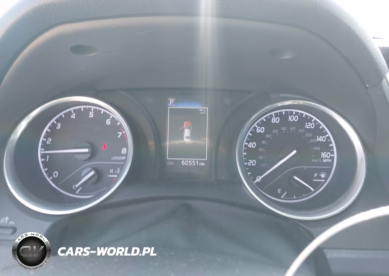 2018 Toyota Camry Le VIN:4T1B11HK4JU573216 - 7