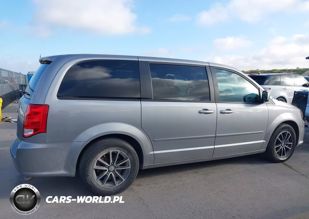 2015 Dodge Grand Caravan Sxt VIN:2C4RDGCG0FR623484 - 13