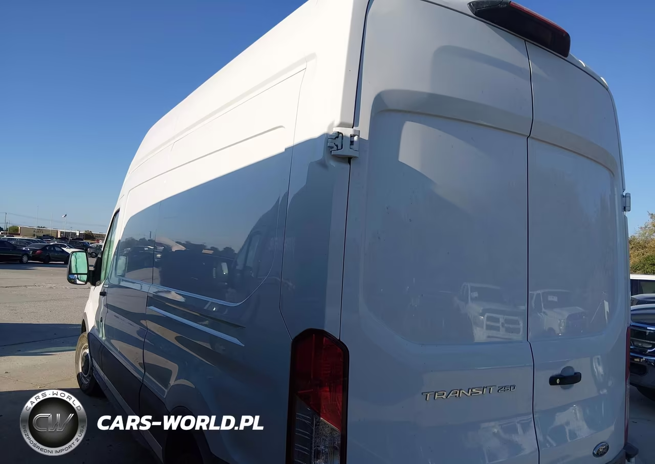 2025 Ford Transit-250 VIN:1FTBR1X86SKB24958 - 14