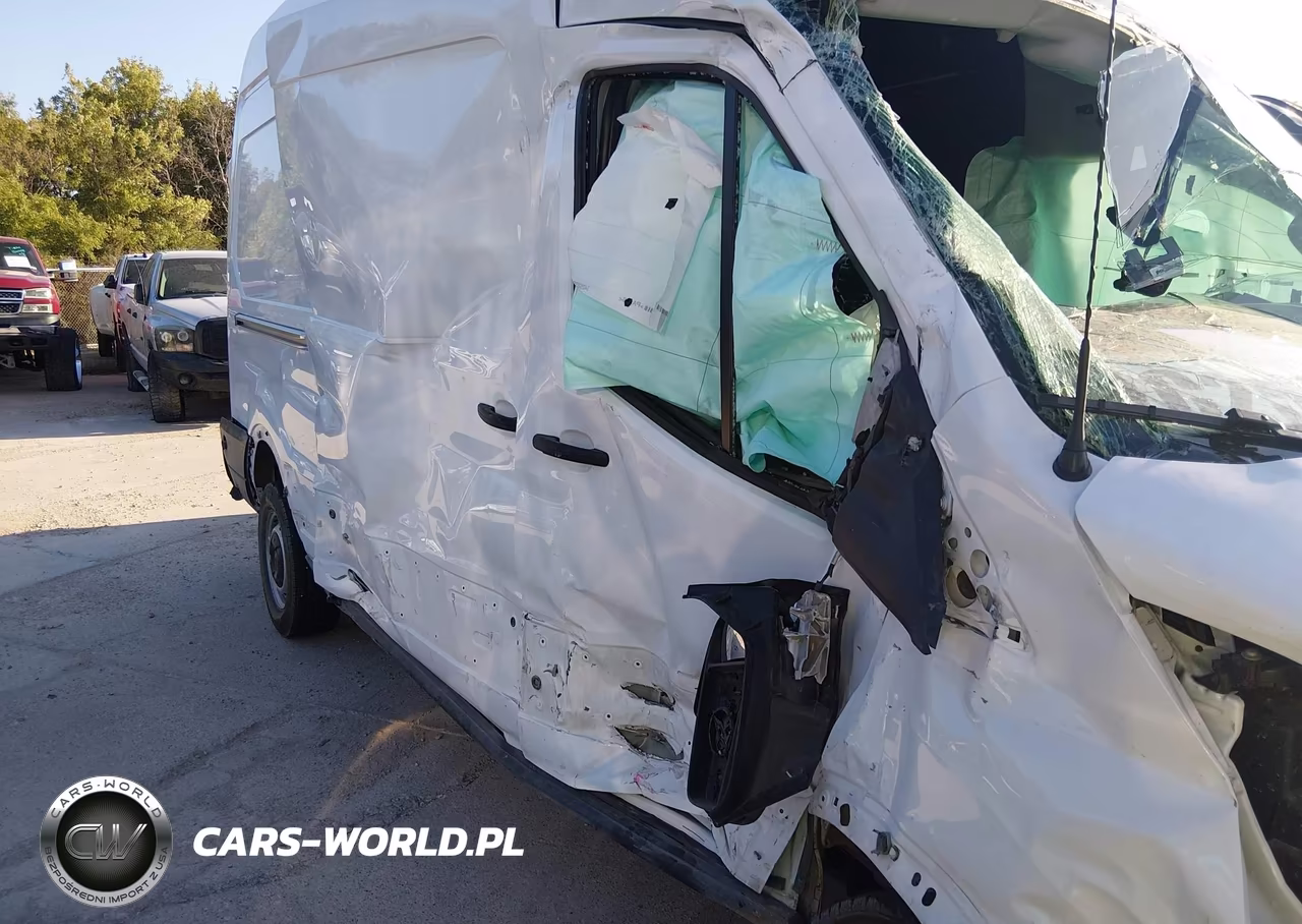 2025 Ford Transit-250 VIN:1FTBR1X86SKB24958 - 18