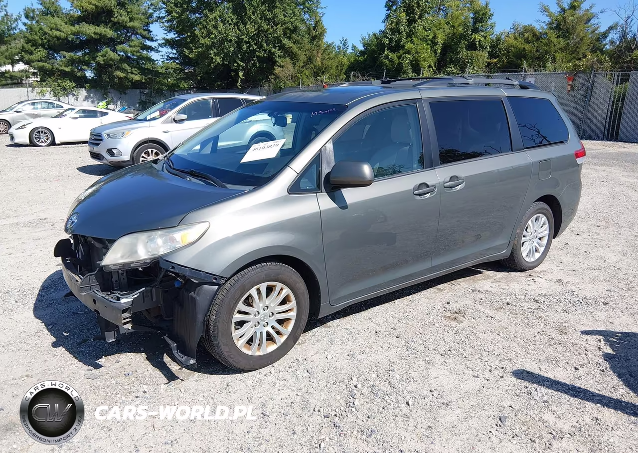 2012 Toyota Sienna Xle V6 8 Passenger VIN:5TDYK3DC0CS196557 - 2