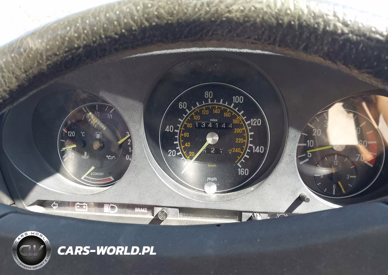 1984 Mercedes-Benz 380 Sl VIN:WDBBA45A0EA006136 - 7
