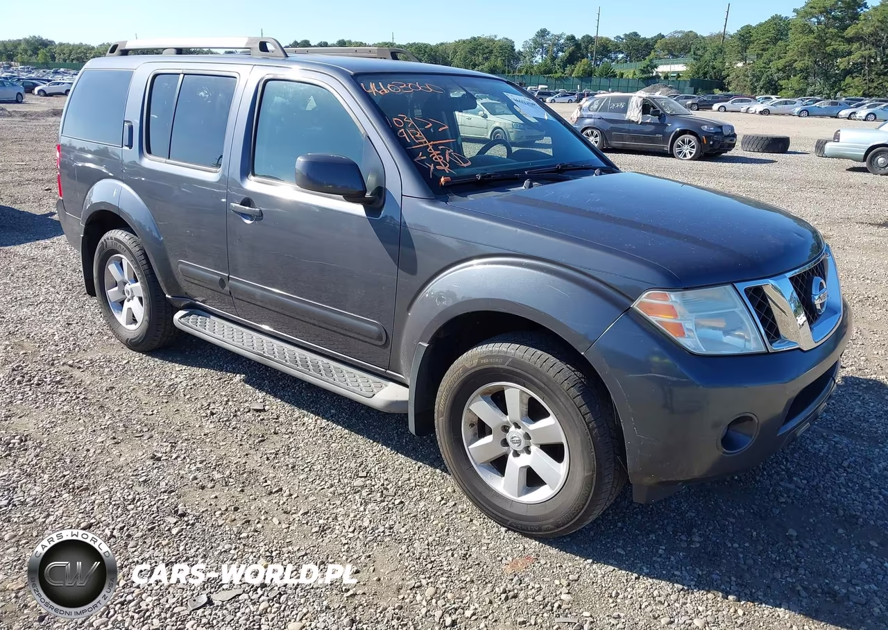 2010 Nissan Pathfinder Se