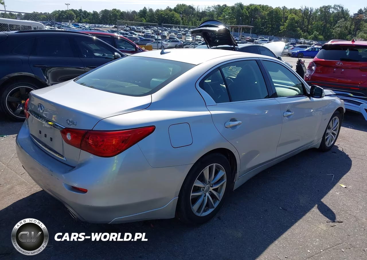 2015 Infiniti Q50 Premium VIN:JN1BV7AR1FM421939 - 4