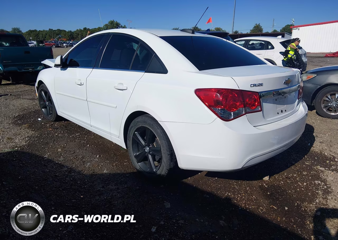 2016 Chevrolet Cruze Limited 1Lt Auto VIN:1G1PE5SB8G7155255 - 3