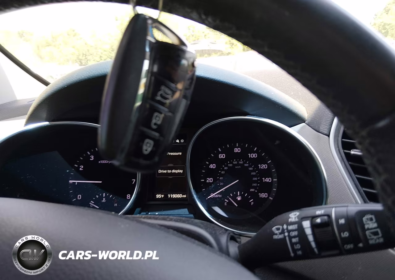 2017 Hyundai Santa Fe Limited VIN:KM8SN4HF1HU215302 - 11