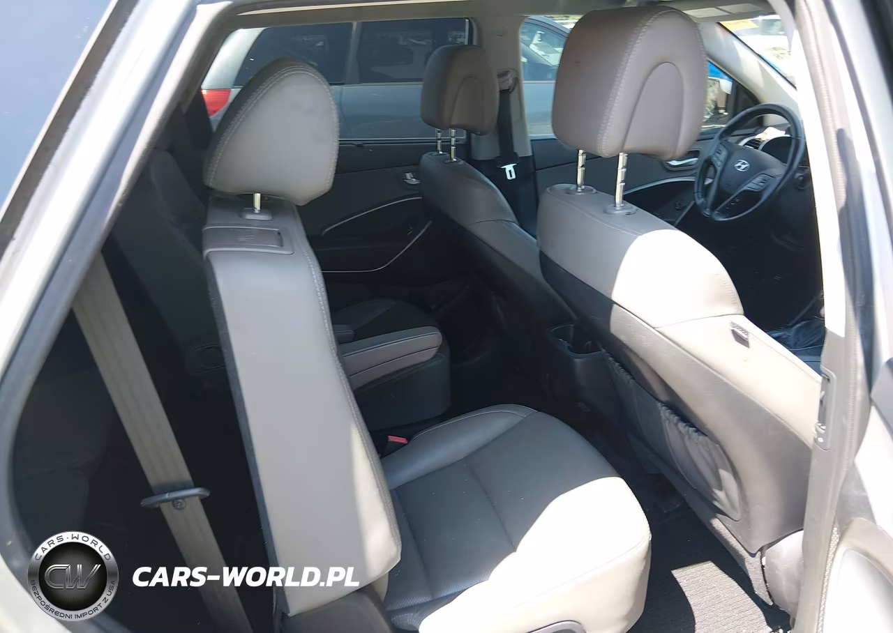 2017 Hyundai Santa Fe Limited VIN:KM8SN4HF1HU215302 - 8