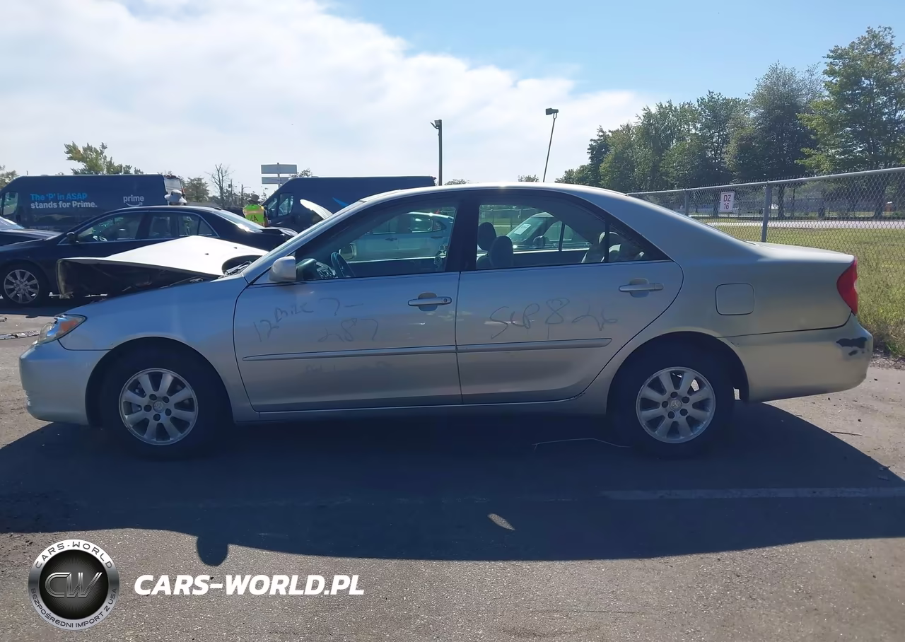 2003 Toyota Camry Le VIN:4T1BE32K63U195802 - 14