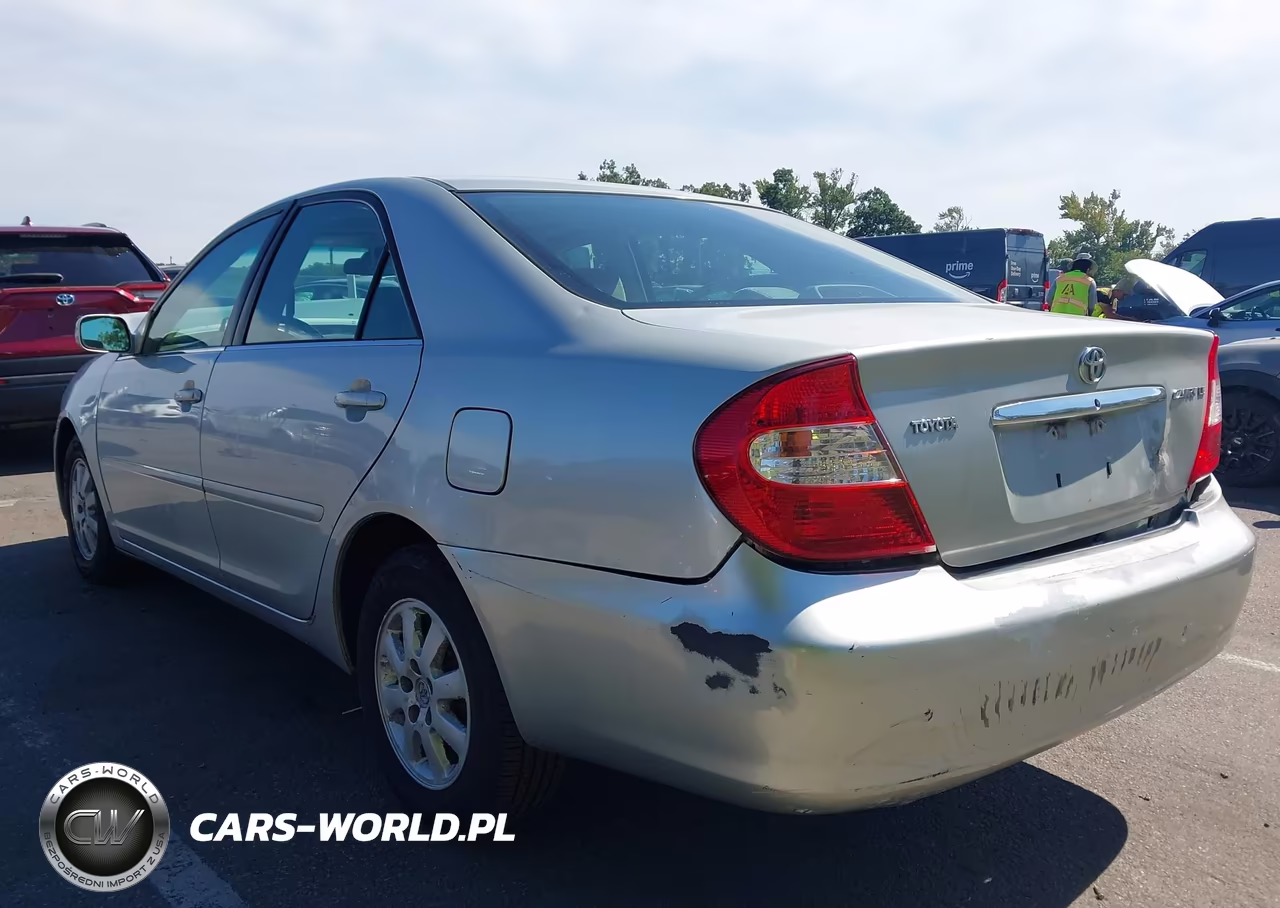 2003 Toyota Camry Le VIN:4T1BE32K63U195802 - 3