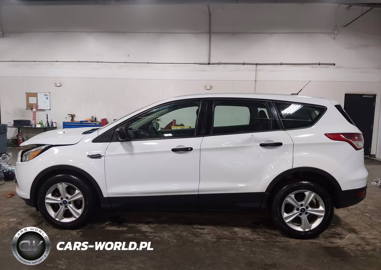 2015 Ford Escape S VIN:1FMCU0F73FUC25368 - 15