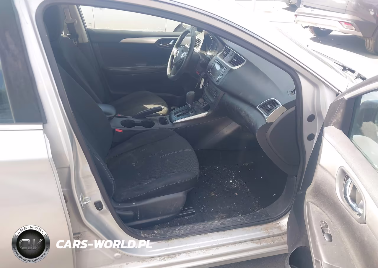 2018 Nissan Sentra S VIN:3N1AB7AP3JY296239 - 5
