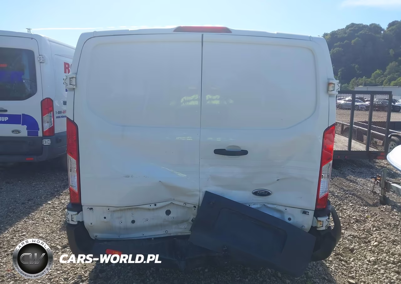 2016 Ford Transit-250 VIN:1FTYR1YM0GKB42773 - 6