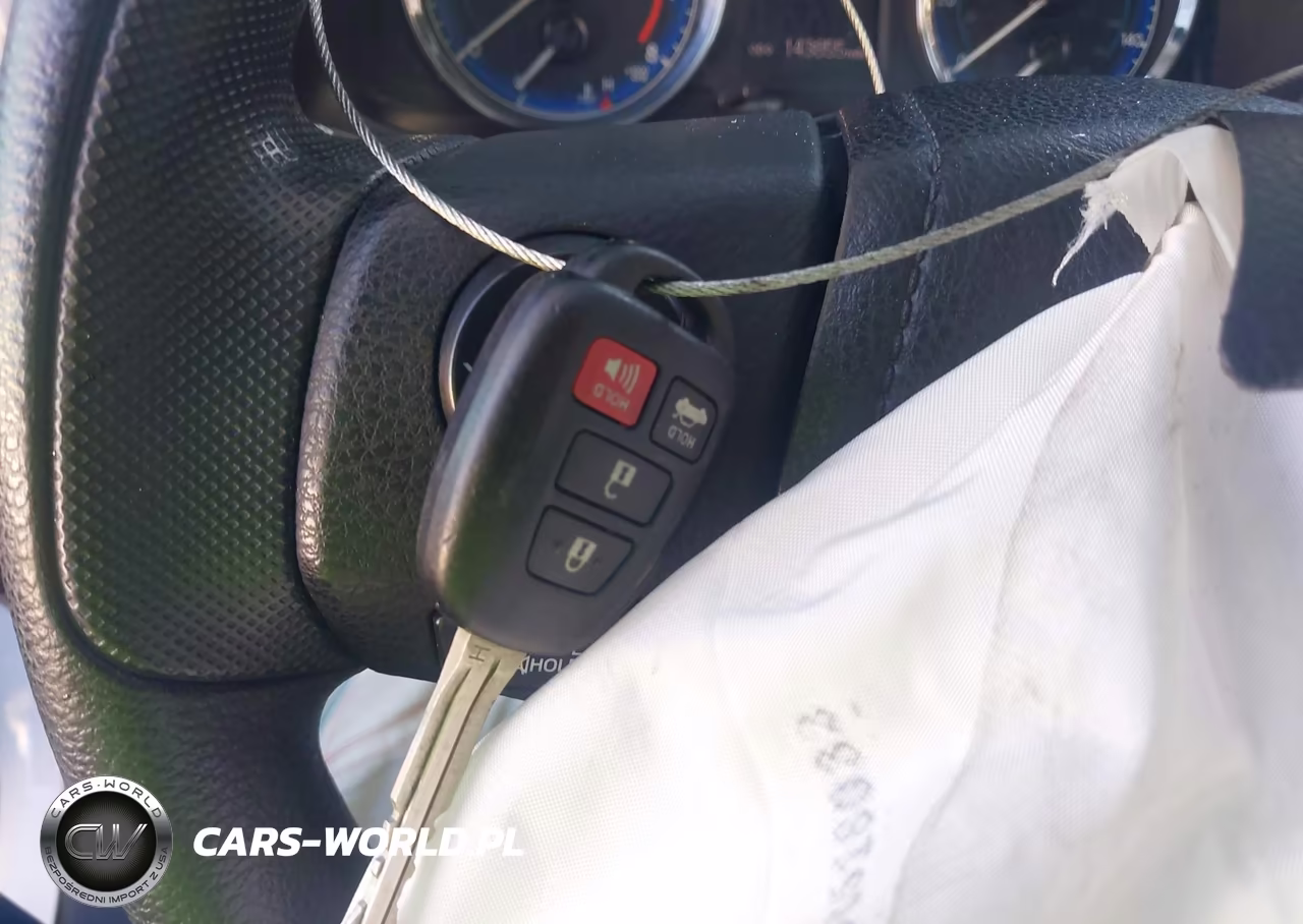 2017 Toyota Corolla Le VIN:5YFBURHE8HP570461 - 11