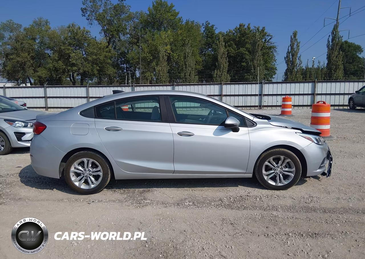 2019 Chevrolet Cruze Ls VIN:1G1BC5SMXK7138662 - 13