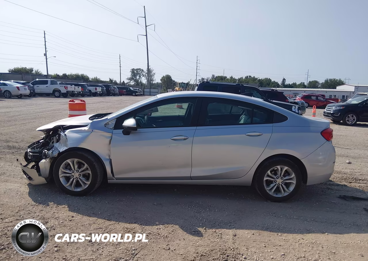 2019 Chevrolet Cruze Ls VIN:1G1BC5SMXK7138662 - 14