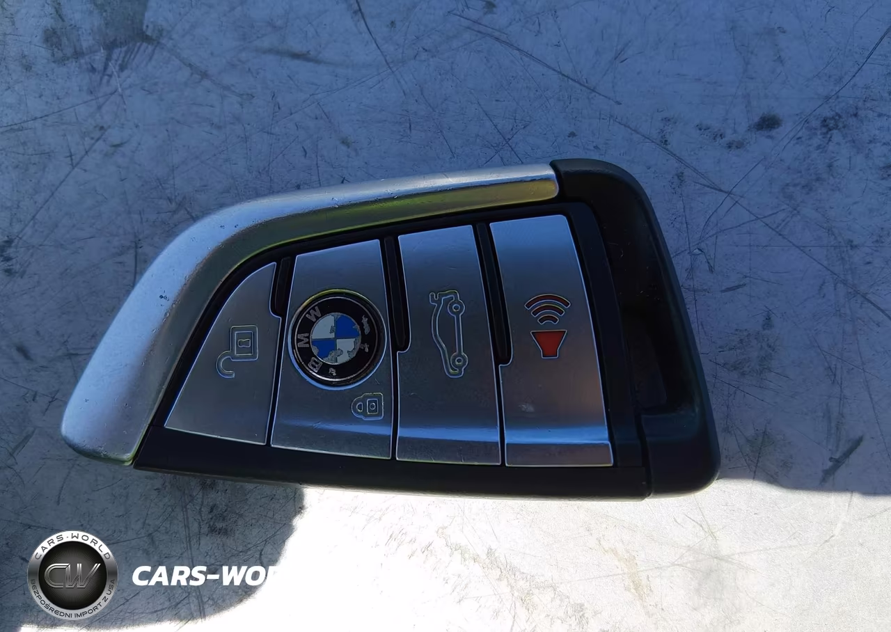 2018 BMW 530I VIN:WBAJA5C53JWA39914 - 11