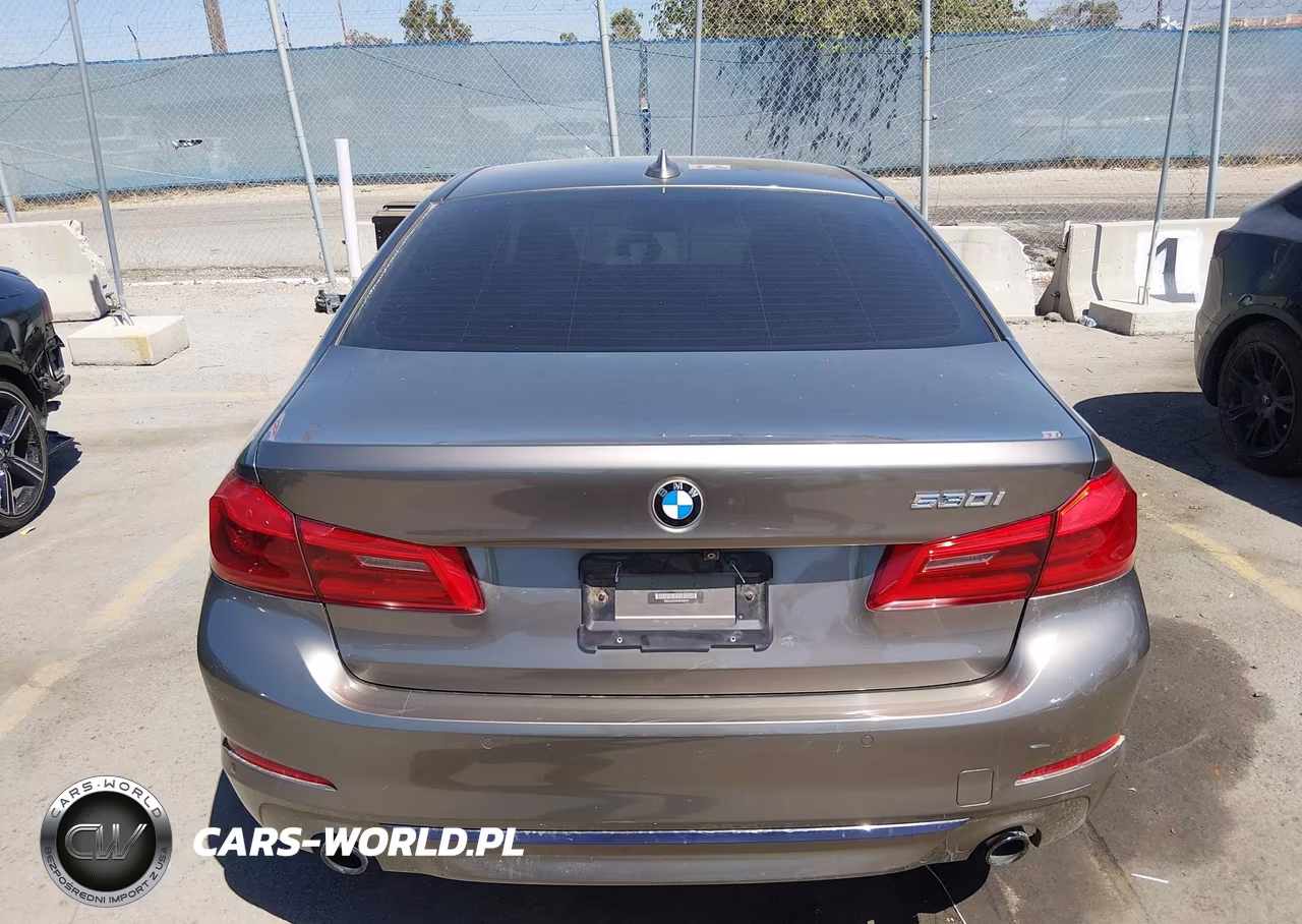 2018 BMW 530I VIN:WBAJA5C53JWA39914 - 16