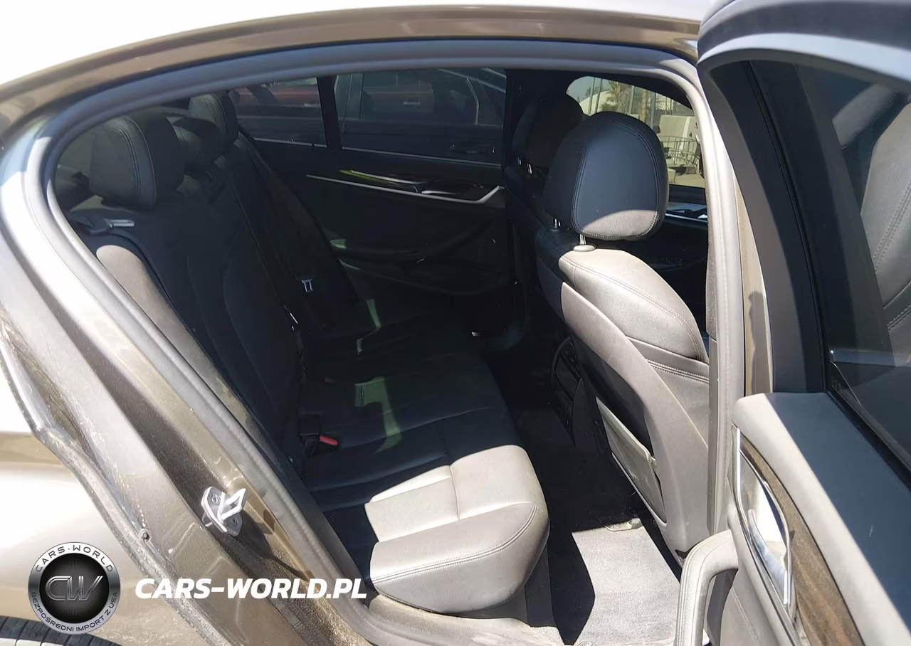 2018 BMW 530I VIN:WBAJA5C53JWA39914 - 8
