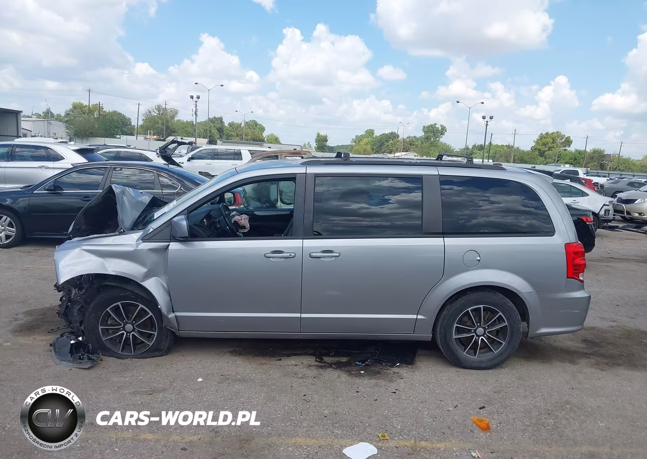 2019 Dodge Grand Caravan Gt VIN:2C4RDGEG8KR563705 - 13