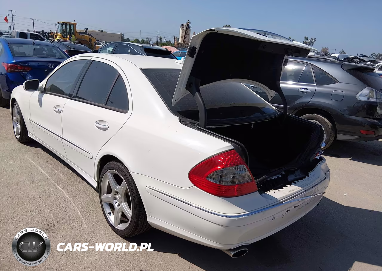 2008 Mercedes-Benz E 550 VIN:WDBUF72X78B241152 - 3