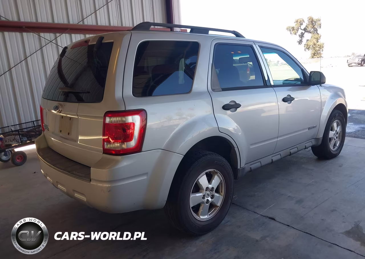 2008 Ford Escape Xlt VIN:1FMCU03118KA26947 - 4