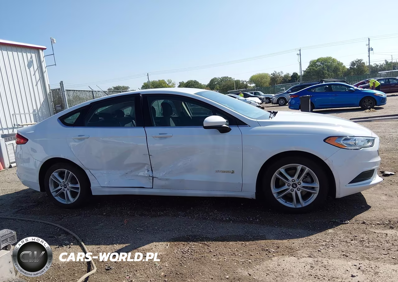 2018 Ford Fusion Hybrid Se VIN:3FA6P0LU0JR269062 - 13