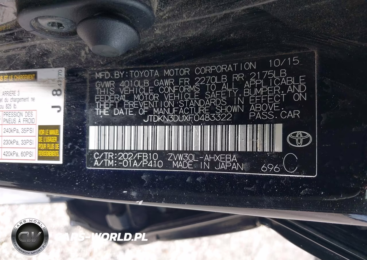 2015 Toyota Prius Two VIN:JTDKN3DUXF0483322 - 9