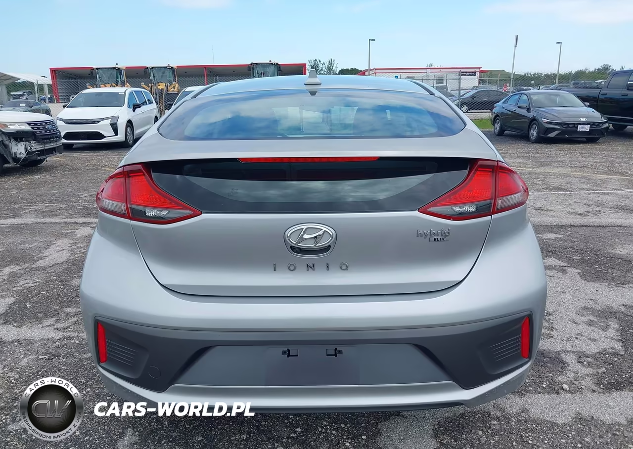 2020 Hyundai Ioniq Hybrid Blue VIN:KMHC65LC1LU218116 - 16