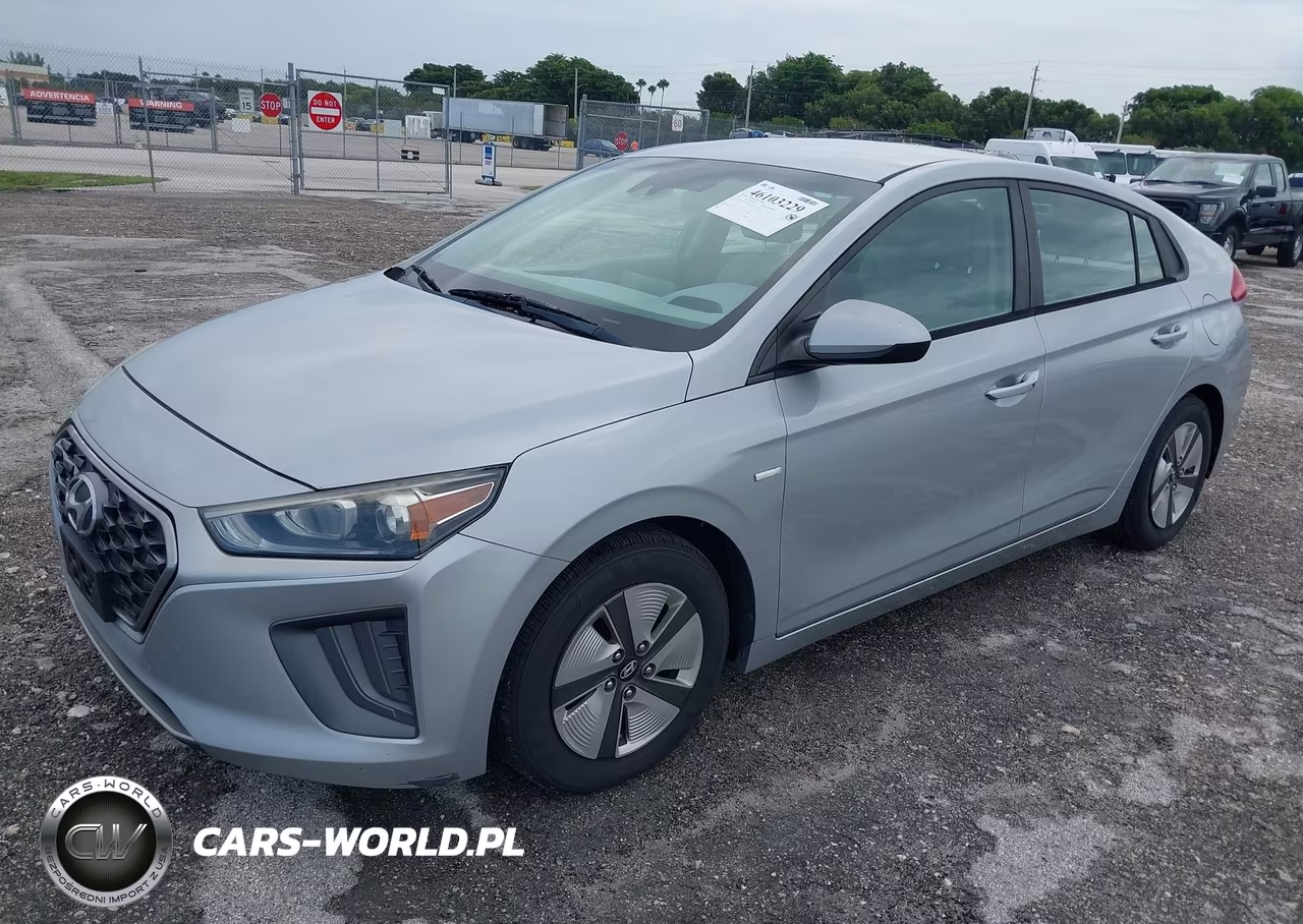 2020 Hyundai Ioniq Hybrid Blue VIN:KMHC65LC1LU218116 - 2