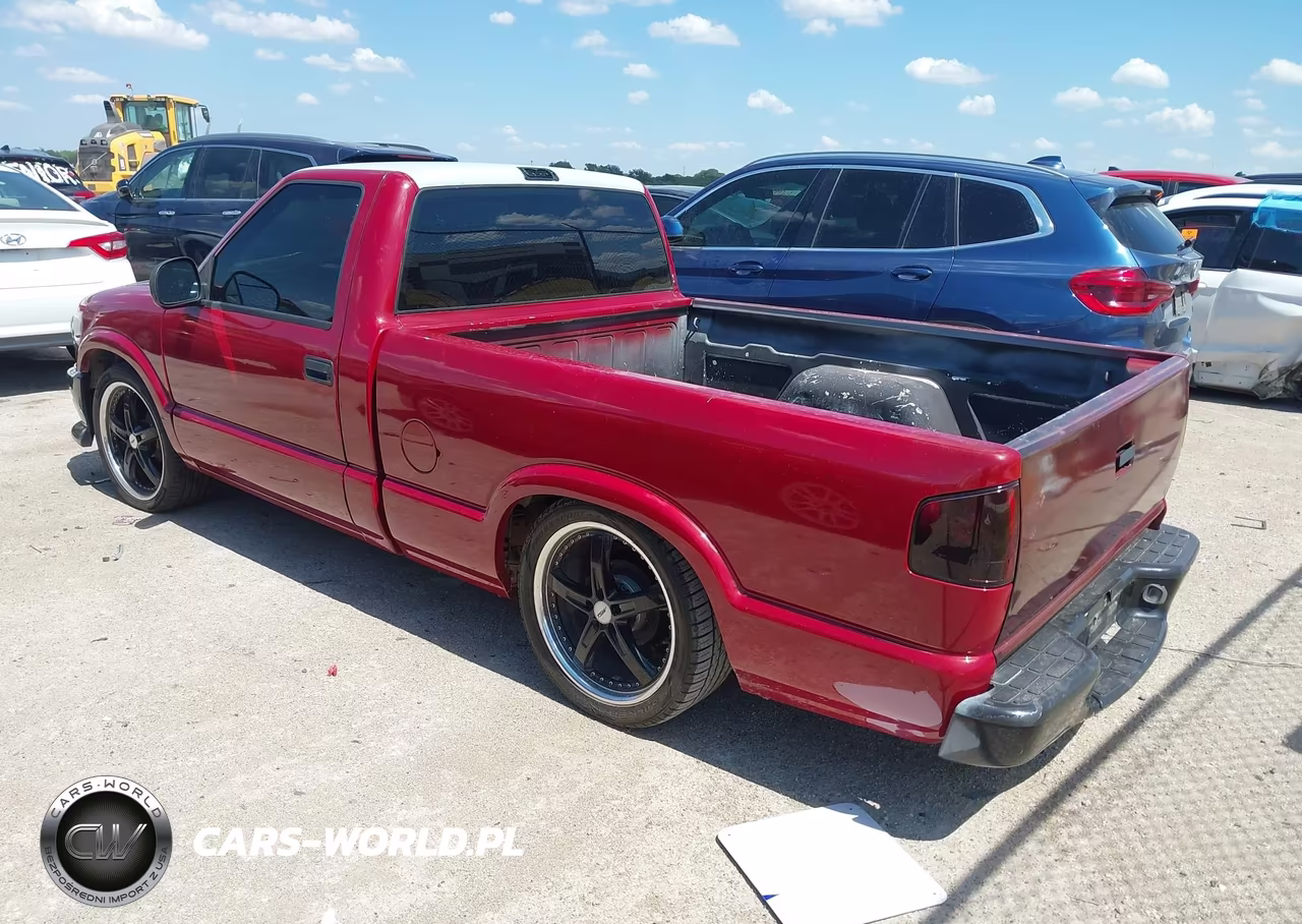 1998 Chevrolet S-10 Fleetside VIN:1GCCS1448WK250948 - 3