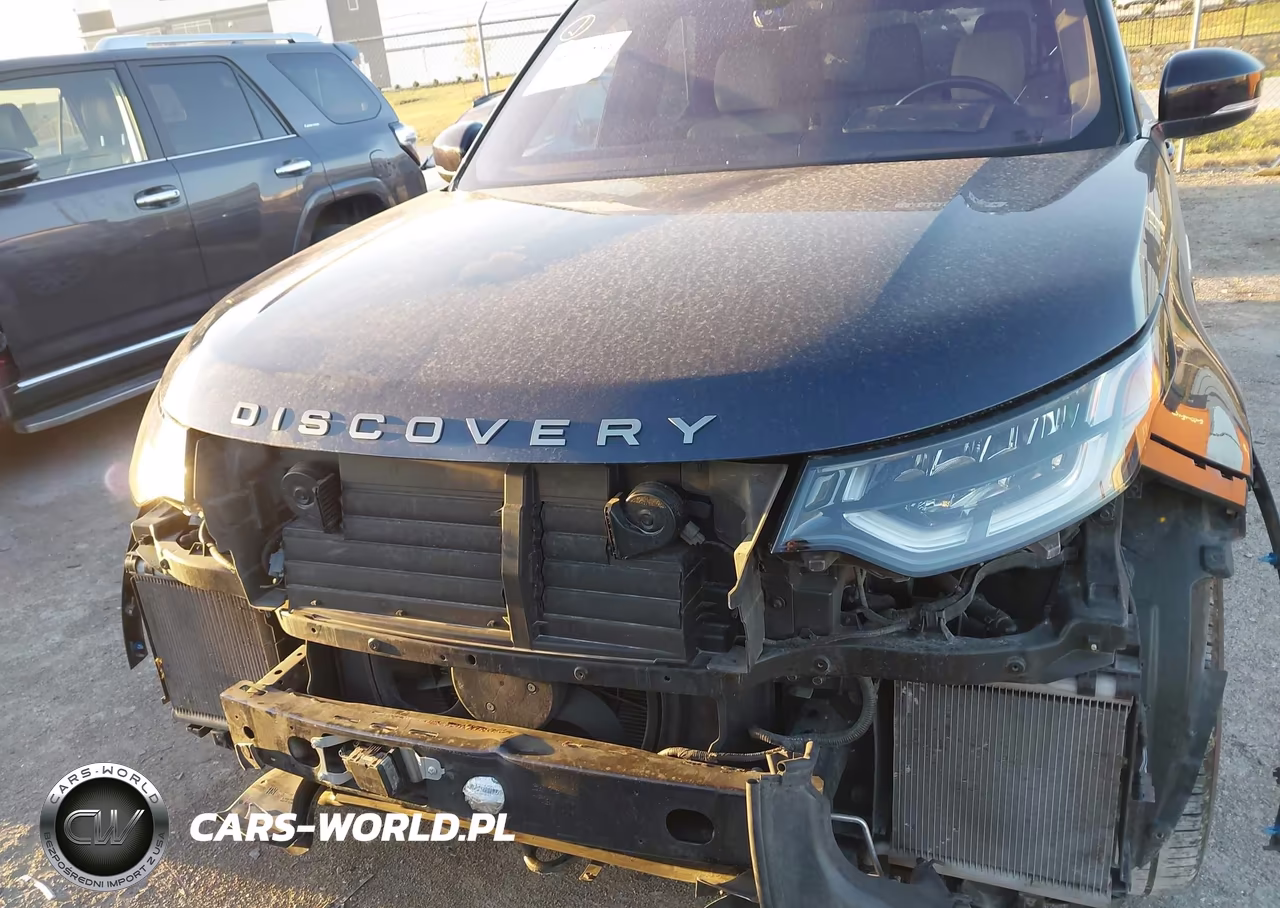 2019 Land Rover Discovery Hse VIN:SALRR2RV6K2402418 - 12