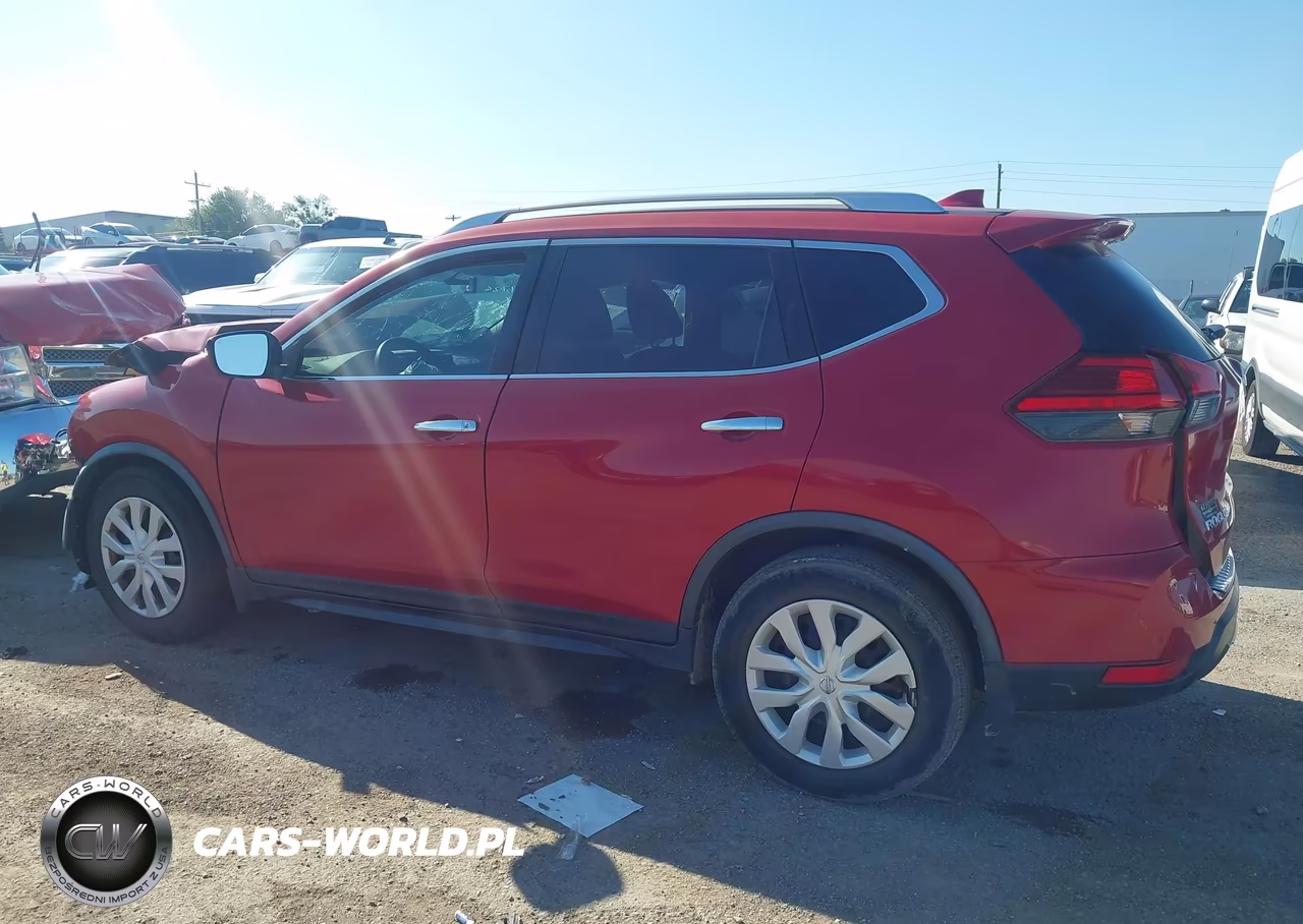 2017 Nissan Rogue S VIN:JN8AT2MT7HW395741 - 15