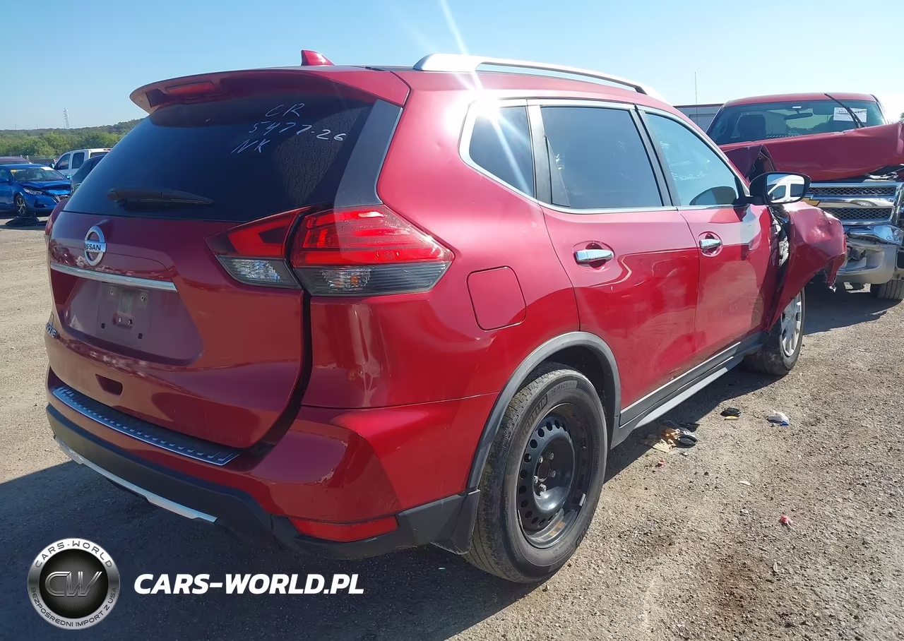 2017 Nissan Rogue S VIN:JN8AT2MT7HW395741 - 4