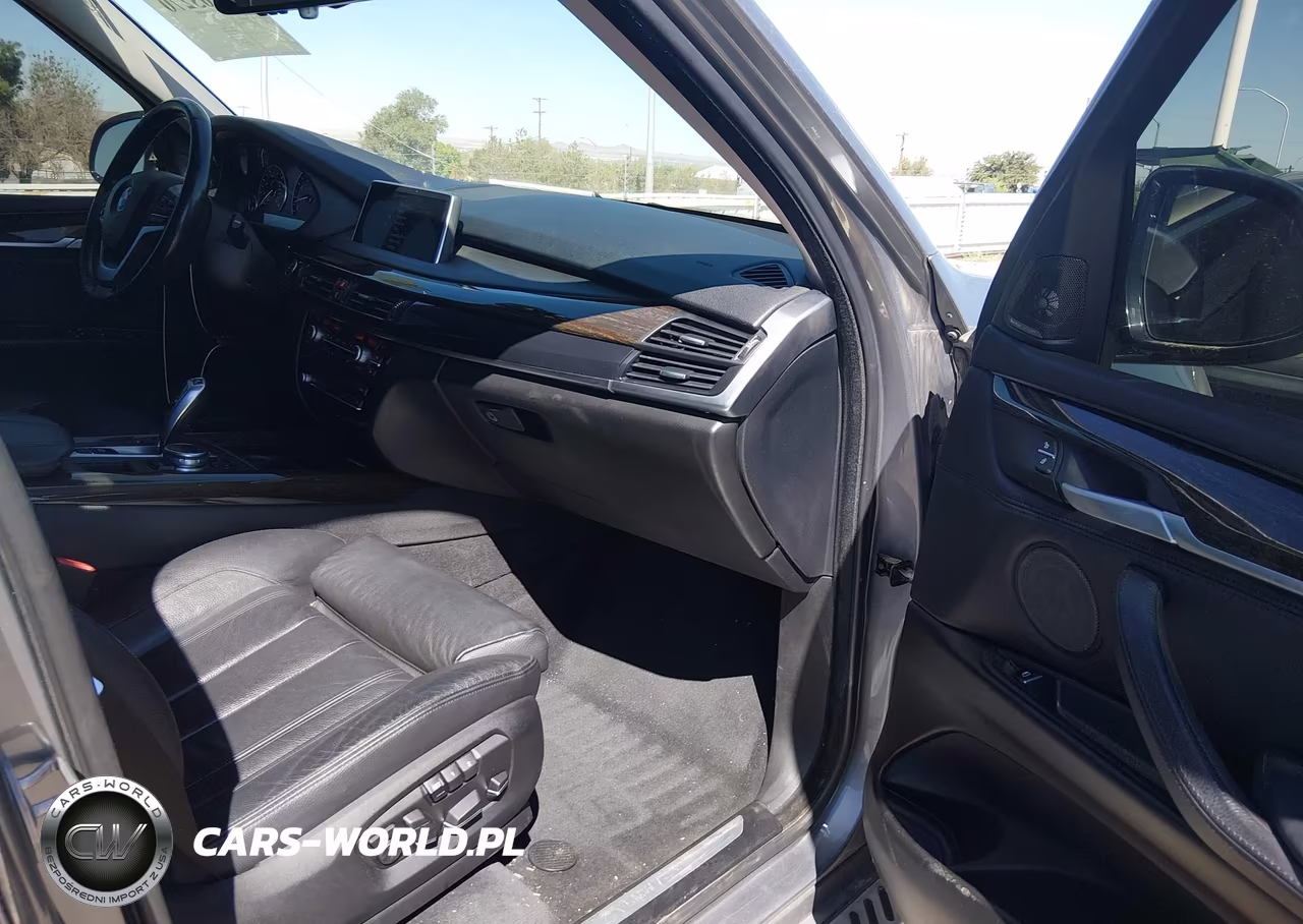 2015 BMW X5 xDrive35I VIN:5UXKR0C52F0K64219 - 5