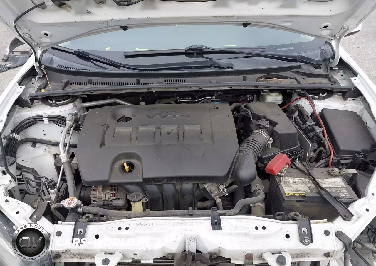 2018 Toyota Corolla Le VIN:2T1BURHE4JC071632 - 10