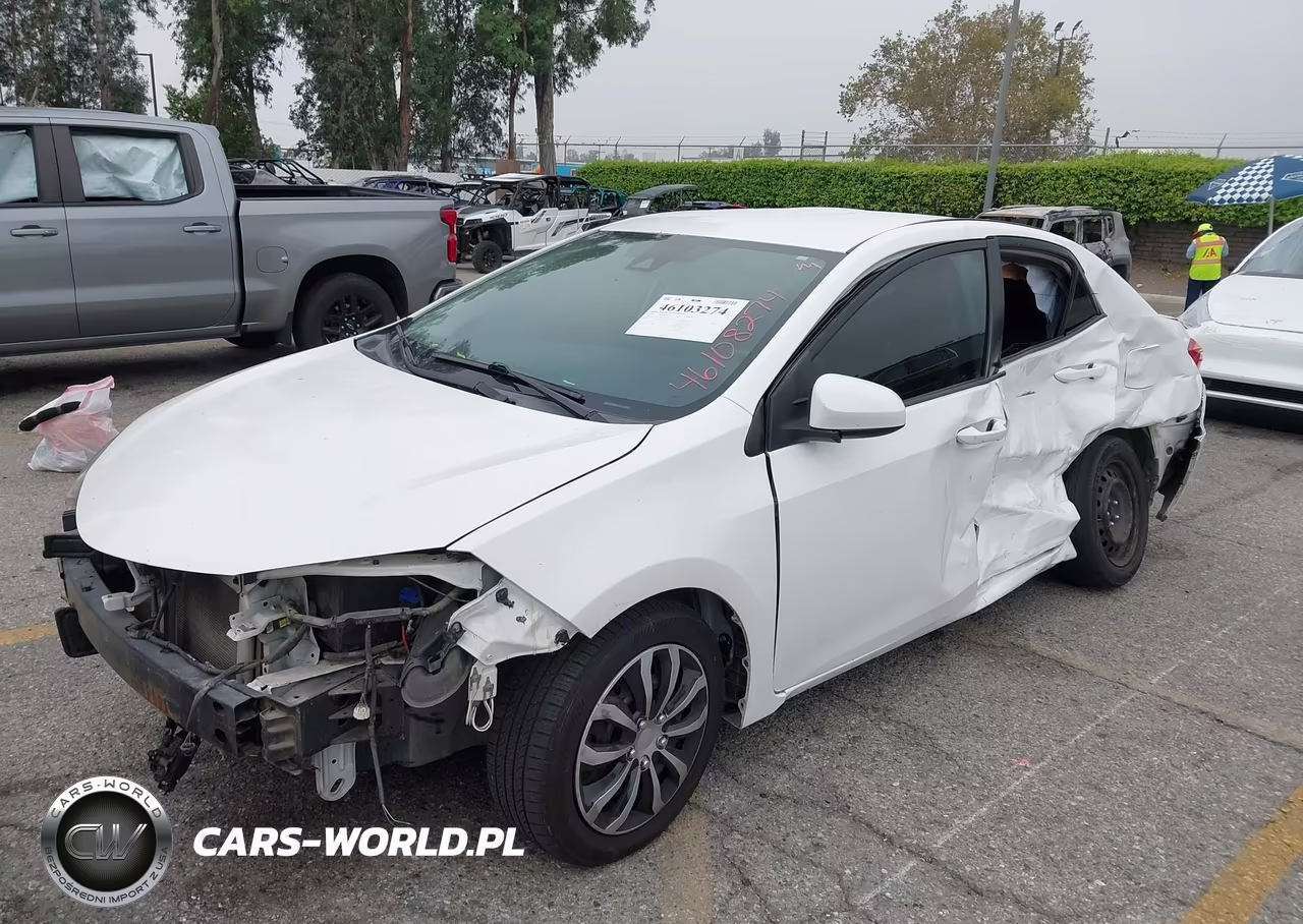 2018 Toyota Corolla Le VIN:2T1BURHE4JC071632 - 2
