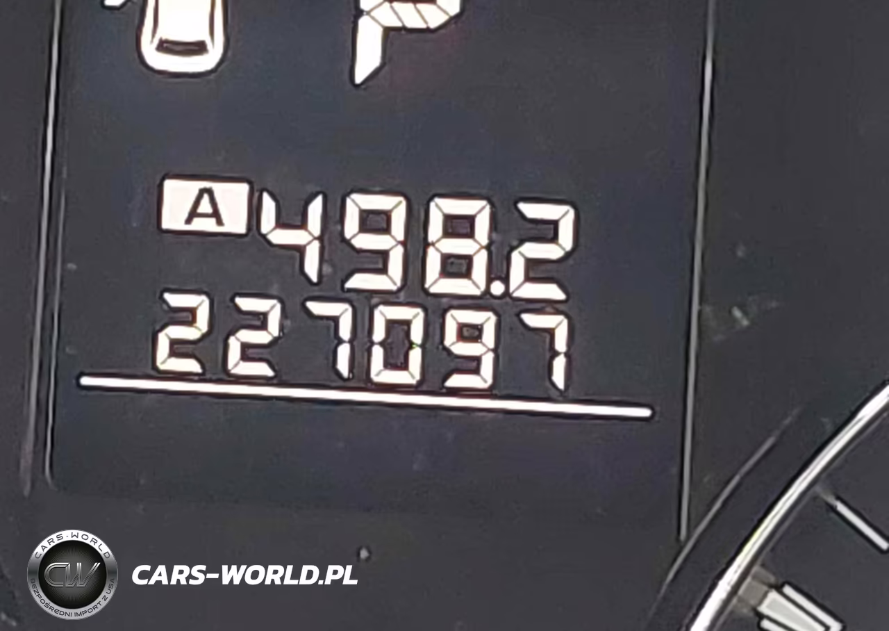 2010 Subaru Outback 2.5I Premium VIN:4S4BRCCC3A3345427 - 12