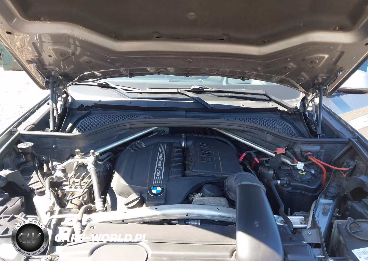 2014 BMW X5 xDrive35I VIN:5UXKR0C58E0K45737 - 10