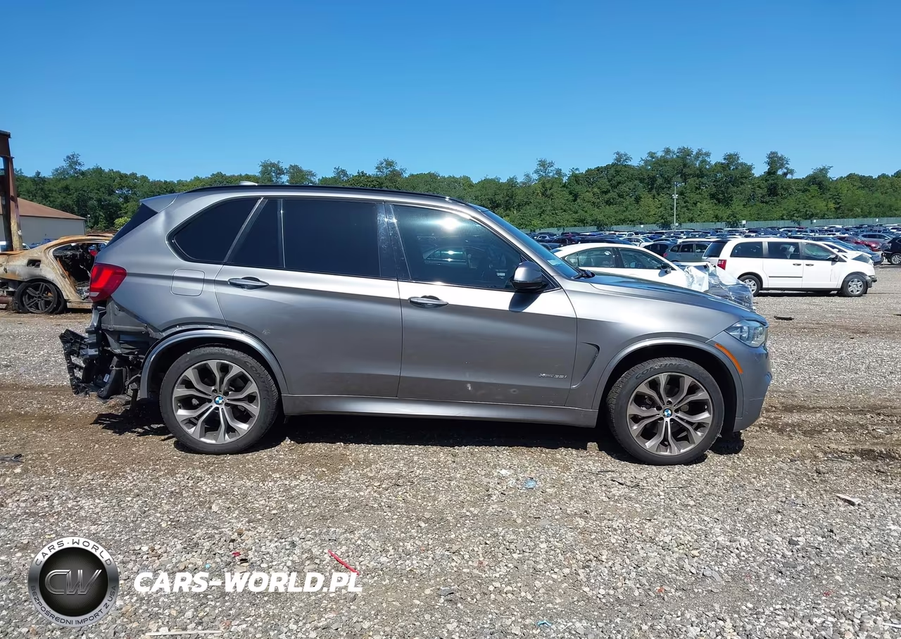 2014 BMW X5 xDrive35I VIN:5UXKR0C58E0K45737 - 14