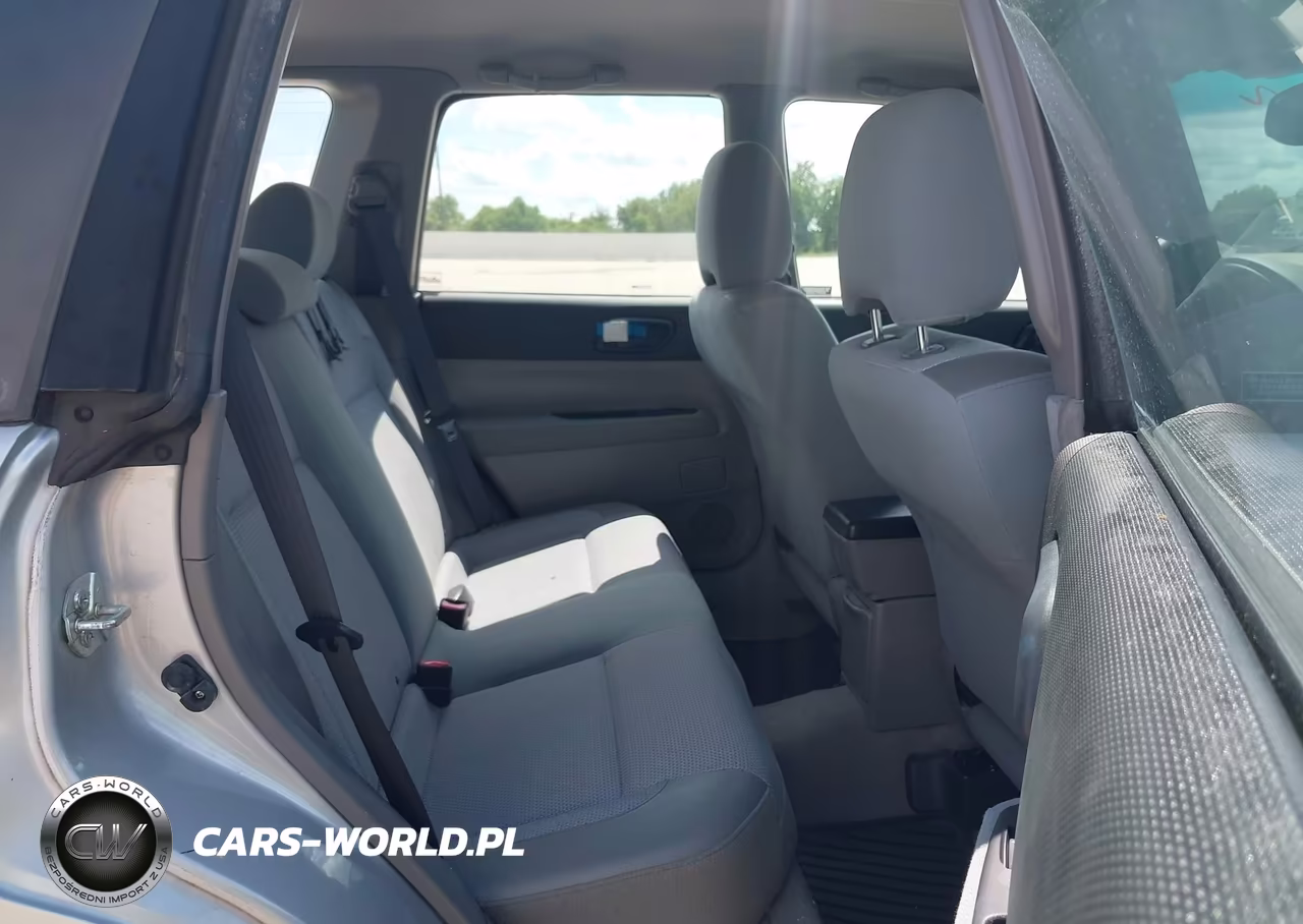 2004 Subaru Forester 2.5X VIN:JF1SG63644H718980 - 8