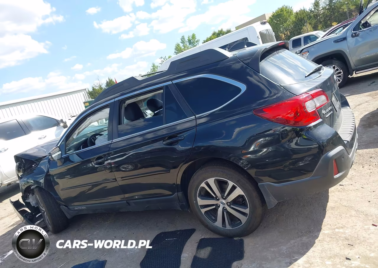 2019 Subaru Outback 3.6R Limited VIN:4S4BSENC9K3388667 - 14