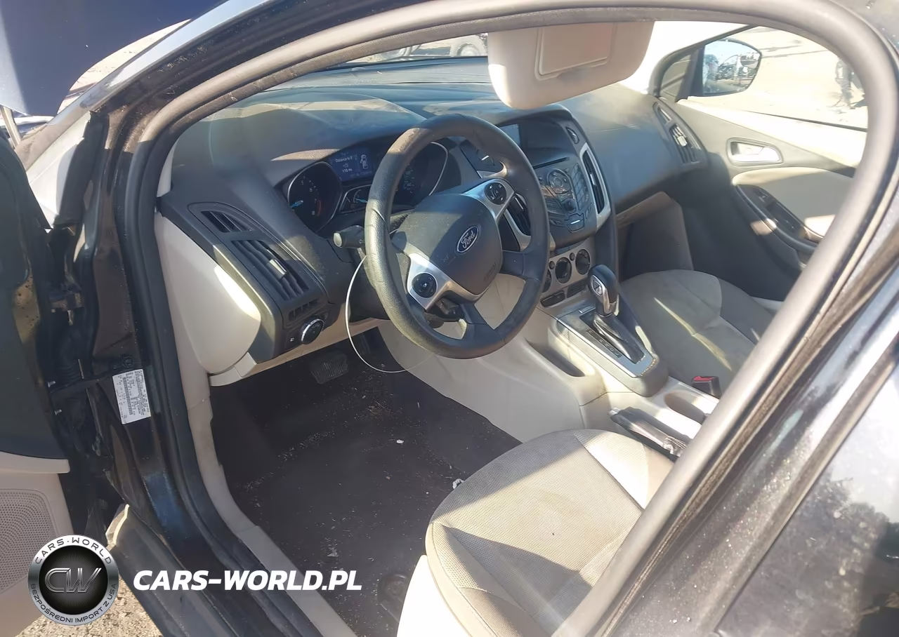 2014 Ford Focus Se VIN:1FADP3F21EL117704 - 18