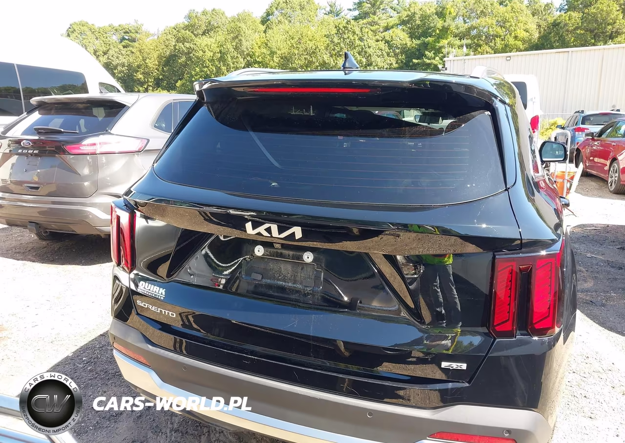 2025 Kia Sorento S VIN:5XYRLDJC5SG334052 - 16