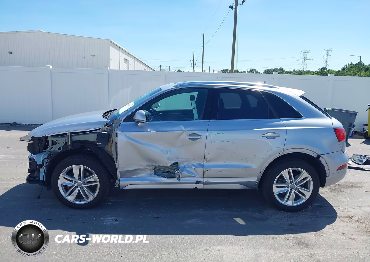 2016 Audi Q3 Premium Plus VIN:WA1EFCFS1GR017873 - 15