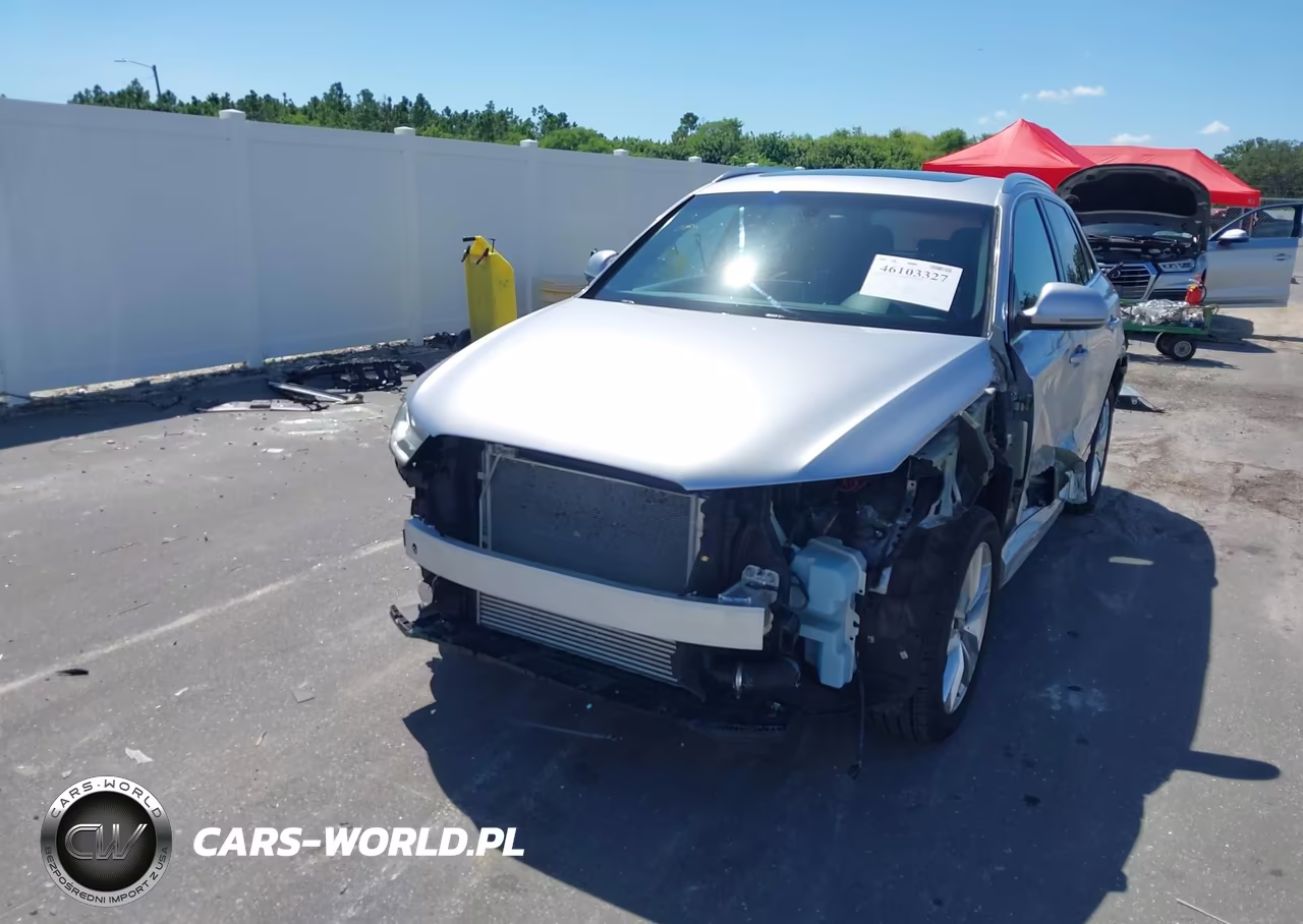 2016 Audi Q3 Premium Plus VIN:WA1EFCFS1GR017873 - 2