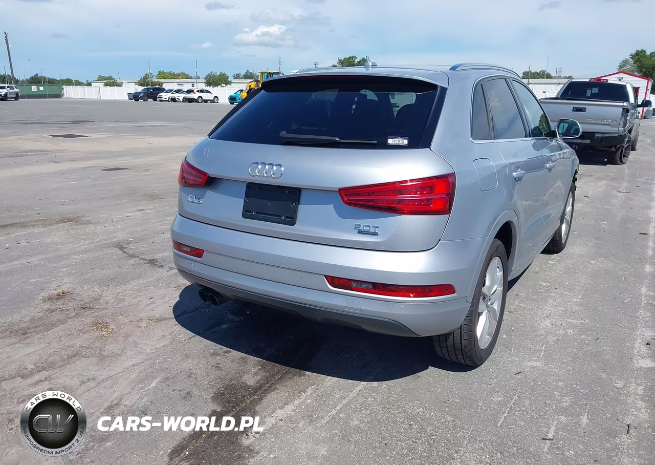 2016 Audi Q3 Premium Plus VIN:WA1EFCFS1GR017873 - 4